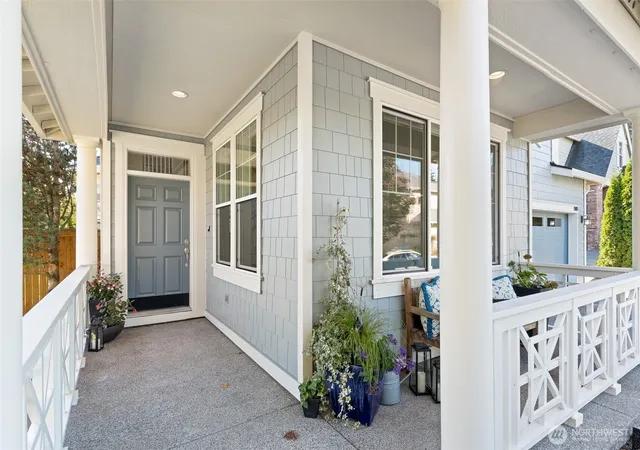 Photo 2 of Single family home for sale at 15105 85th Avenue NE, Kenmore, WA 98028 | MLS# NWM2590944 | Listing updated on 2026-10-10