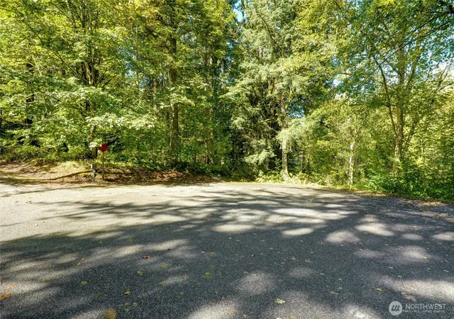 Photo 2 of Land for sale at 37000 Se 93rd Place, Snoqualmie, WA 98065 | MLS# NWM2590946 | Listing updated on 2026-10-06