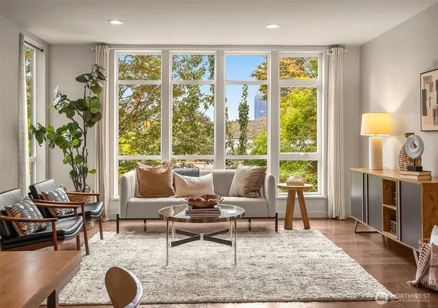 Photo 2 of Townhouse for sale at 121 20th Avenue, Seattle, WA 98122 | MLS# NWM2590948 | Listing updated on 2026-10-07