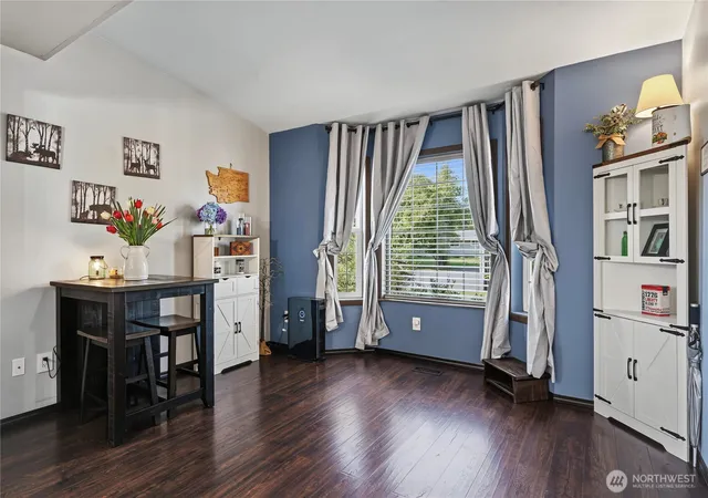 Photo 3 of Single family home for sale at 1172 Sw 22nd Street, Chehalis, WA 98532 | MLS# NWM2590955 | Listing updated on 2026-10-09