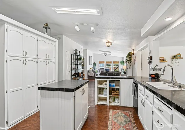 Photo 4 of Manufactured home for sale at 24904 148th Avenue E, Graham, WA 98338 | MLS# NWM2590965 | Listing updated on 2026-10-22