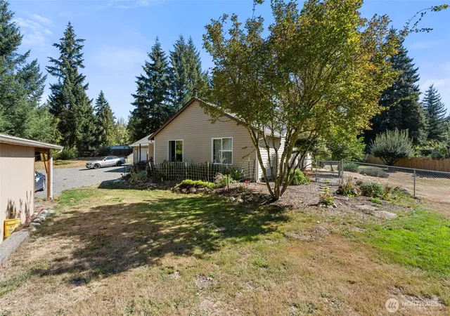 Photo 1 of Single family home for sale at 35917 16th Avenue Ct S, Roy, WA 98580 | MLS# NWM2590968 | Listing updated on 2026-10-06