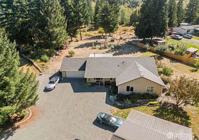 Photo 4 of Single family home for sale at 35917 16th Avenue Ct S, Roy, WA 98580 | MLS# NWM2590968 | Listing updated on 2026-10-06