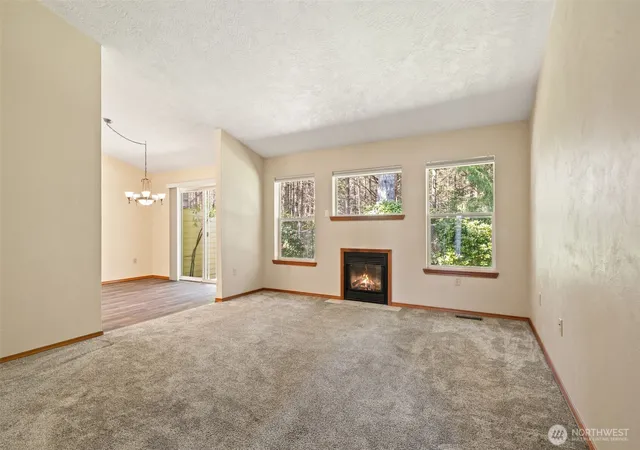 Photo 4 of Condo for sale at 170 E Beaumont Dr #B, Shelton, WA 98584 | MLS# NWM2590971 | Listing updated on 2026-10-13
