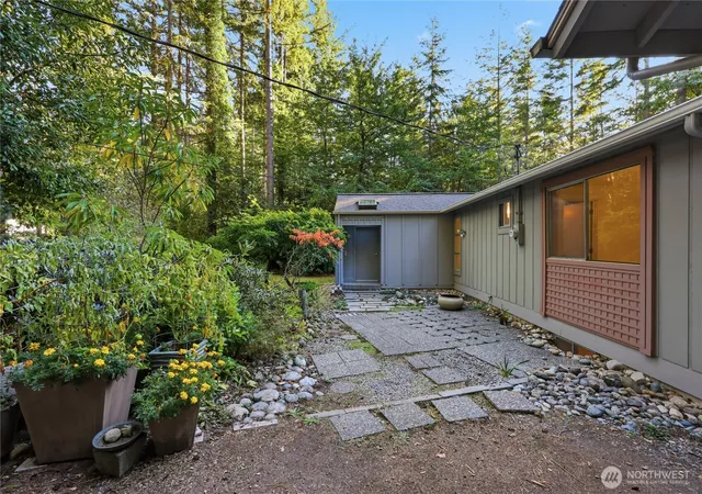 Photo 2 of Single family home for sale at 14329 Komedal Rd NE, Bainbridge Island, WA 98110 | MLS# NWM2590987 | Listing updated on 2026-10-08
