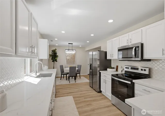 Photo 3 of Single family home for sale at 9229 227th Avenue NE, Redmond, WA 98053 | MLS# NWM2590996 | Listing updated on 2026-10-08
