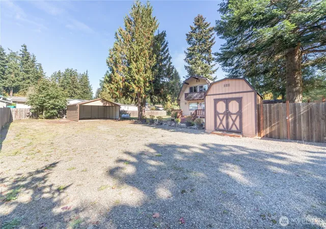 Photo 3 of Sale Pending at 33 E Arden St, Port Hadlock, WA 98339 | MLS# NWM2591005 | Listing updated on 2026-10-13