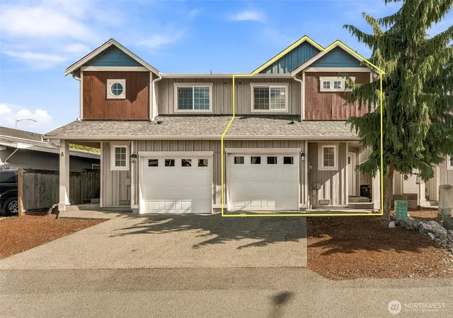 Photo 1 of Townhouse for sale at 4036 S Warner St #B, Tacoma, WA 98409 | MLS# NWM2591007 | Listing updated on 2026-10-10