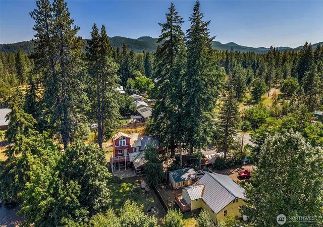 Photo 3 of Single family home for sale at 6 Jennings Rd, Trout Lake, WA 98650 | MLS# NWM2591008 | Listing updated on 2026-10-08