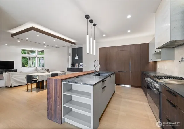 Photo 2 of Condo for sale at 3454 33rd Avenue W, Seattle, WA 98199 | MLS# NWM2591014 | Listing updated on 2026-10-19