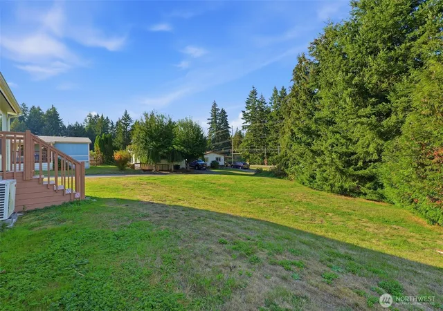 Photo 3 of Manufactured home for sale at 512 Sw Berry Lake Dr #26, Port Orchard, WA 98367 | MLS# NWM2591017 | Listing updated on 2026-10-13