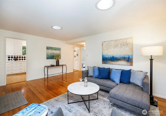 Photo 4 of Single family home for sale at 7529 31st Avenue SW, Seattle, WA 98126 | MLS# NWM2591026 | Listing updated on 2026-10-12
