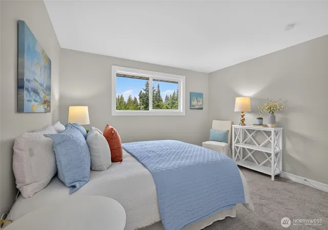 Photo 4 of Single family home for sale at 22520 90th Avenue W, Edmonds, WA 98026 | MLS# NWM2591040 | Listing updated on 2026-10-12