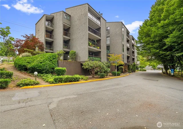 Photo 2 of Condo for sale at 6479 137th Avenue Ne #364, Redmond, WA 98052 | MLS# NWM2591049 | Listing updated on 2026-10-09
