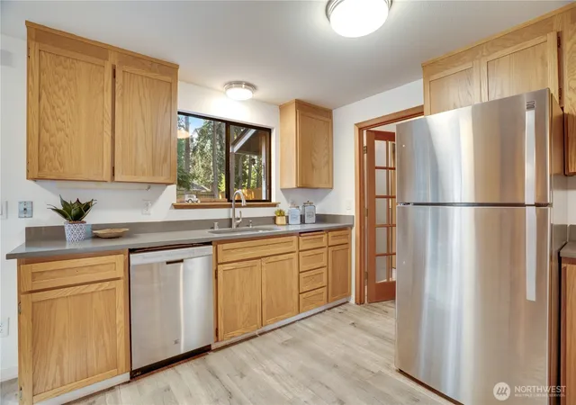 Photo 3 of Single family home for sale at 9614 161st Street Ct E, Puyallup, WA 98375 | MLS# NWM2591072 | Listing updated on 2026-10-09