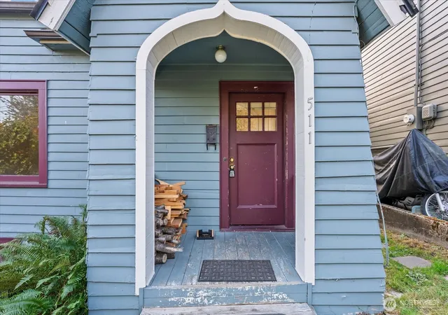 Photo 1 of Single family home for sale at 511 N 71st Street, Seattle, WA 98103 | MLS# NWM2591091 | Listing updated on 2026-10-09