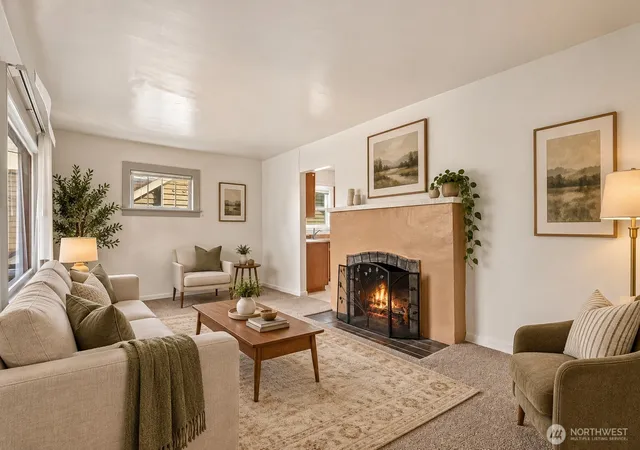 Photo 2 of Single family home for sale at 511 N 71st Street, Seattle, WA 98103 | MLS# NWM2591091 | Listing updated on 2026-10-09