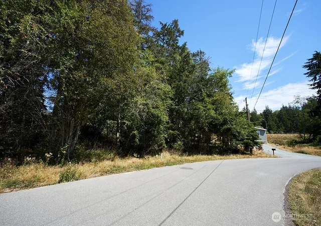 Photo 3 of Land for sale at 2 & 3 Lot Sycamore Rd, Coupeville, WA 98239 | MLS# NWM2591134 | Listing updated on 2026-10-05