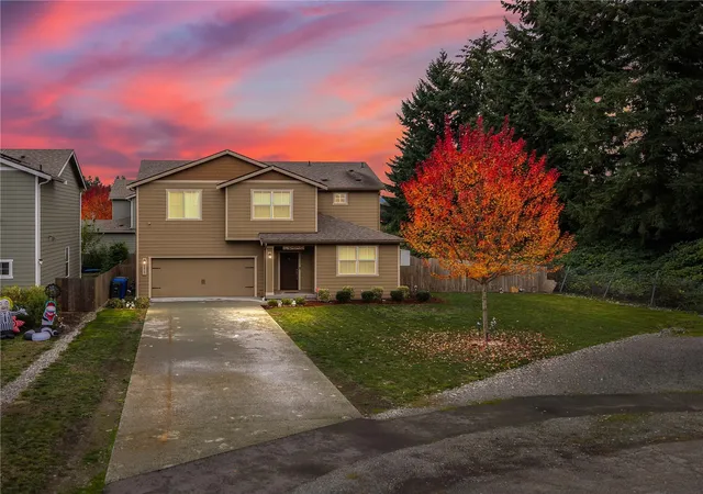 Single family home for sale at 5819 E 114 Avenue, Puyallup, WA 98372 | MLS# NWM2591136