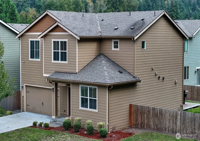 Photo 1 of Single family home for sale at 5819 E 114 Avenue, Puyallup, WA 98372 | MLS# NWM2591136 | Listing updated on 2026-10-09