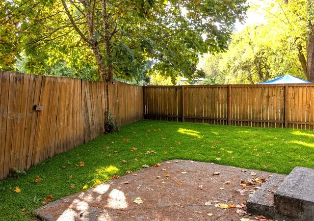 Photo 4 of House for sale at 12403 SW Edgewood Ave, Lakewood, WA 98498 | MLS# NWM2591137 | Listing updated on 2026-10-20