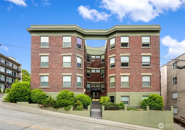 Multi family home for sale at 1012 Queen Anne Ave N, Seattle, WA 98109 | MLS# NWM2591149