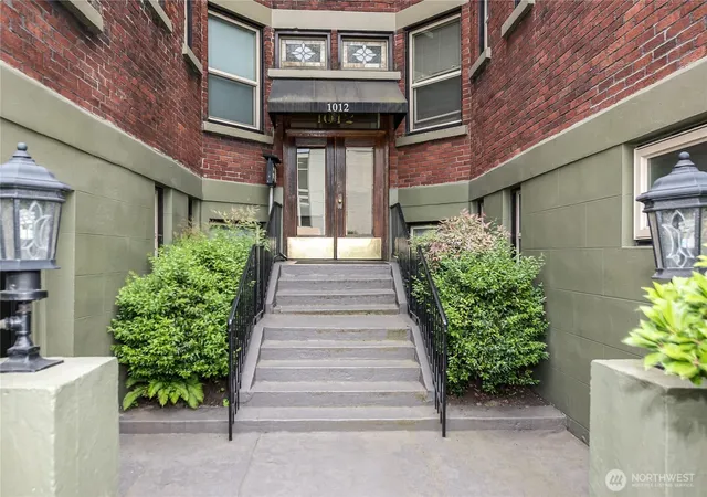 Photo 3 of Multi family home for sale at 1012 Queen Anne Ave N, Seattle, WA 98109 | MLS# NWM2591149 | Listing updated on 2026-10-07