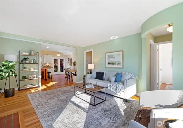 Photo 2 of Single family home for sale at 7711 Sunnyside Ave N, Seattle, WA 98103 | MLS# NWM2591159 | Listing updated on 2026-10-09