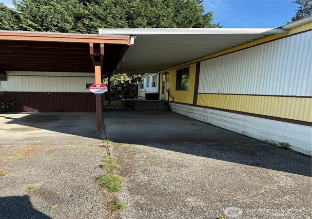Manufactured home for sale at 19411 1st Avenue Ct E #22, Spanaway, WA 98387 | MLS# NWM2591164