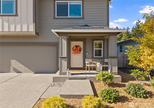 Photo 3 of Single family home for sale at 451 NE Ridge Point Blvd, Belfair, WA 98528 | MLS# NWM2591182 | Listing updated on 2026-10-09