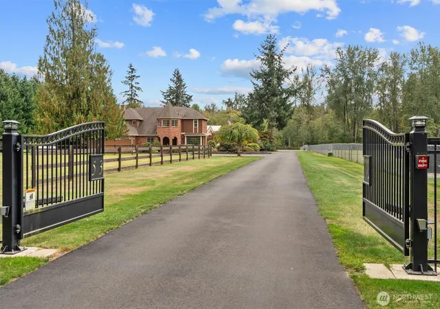 Photo 1 of Single family home for sale at 5302 55th Street SE, Auburn, WA 98092 | MLS# NWM2591188 | Listing updated on 2026-10-09