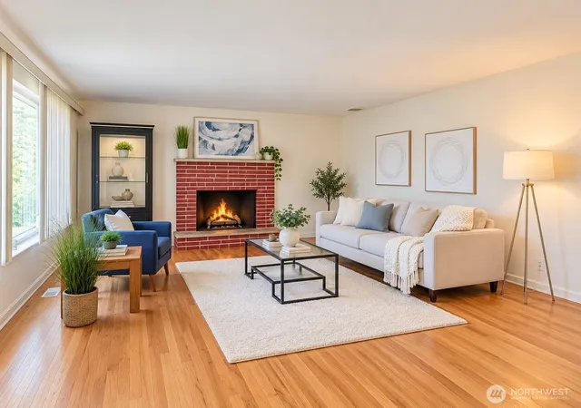 Photo 4 of Single family home for sale at 851 SW 116th Street, Seattle, WA 98146 | MLS# NWM2591192 | Listing updated on 2026-10-13