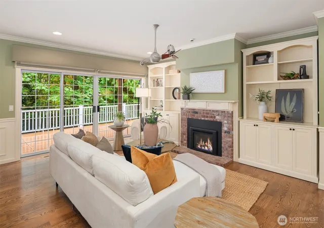 Photo 4 of Single family home for sale at 12385 166th Court NE, Redmond, WA 98052 | MLS# NWM2591193 | Listing updated on 2026-10-10