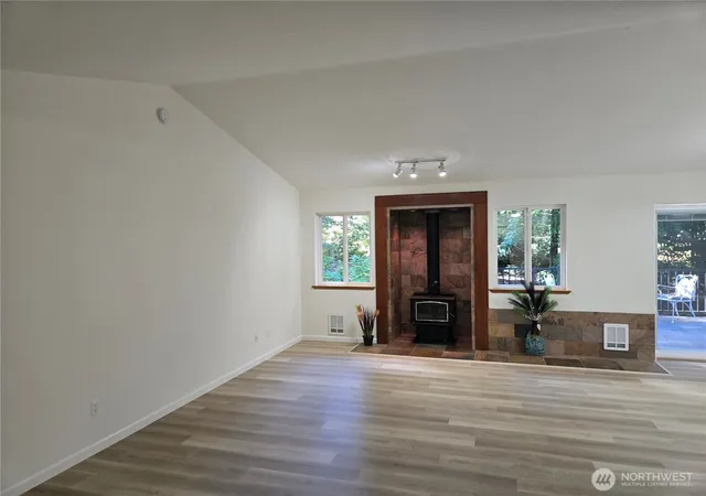 Photo 3 of Single family home for sale at 44512 Fir Rd, Gold Bar, WA 98251 | MLS# NWM2591203 | Listing updated on 2026-10-19