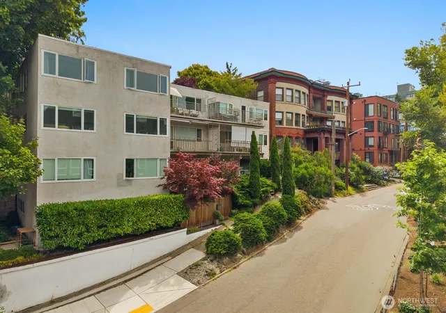 Photo 1 of Condo for sale at 632 13th Avenue E #19, Seattle, WA 98102 | MLS# NWM2591205 | Listing updated on 2026-10-06
