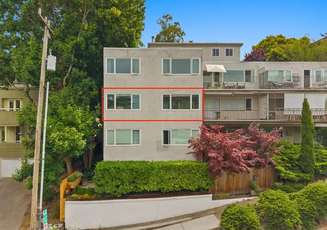 Condo for sale at 632 13th Avenue E #19, Seattle, WA 98102 | MLS# NWM2591205
