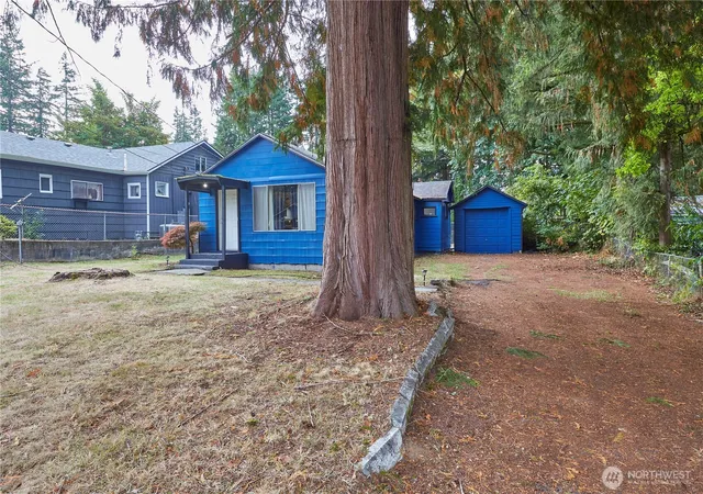 Photo 3 of Single family home for sale at 1504 SE Rose Rd, Port Orchard, WA 98367 | MLS# NWM2591206 | Listing updated on 2026-10-06