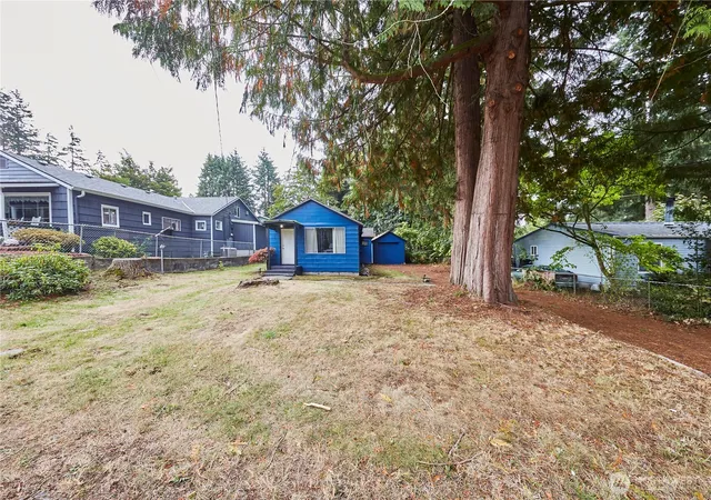 Photo 4 of Single family home for sale at 1504 SE Rose Rd, Port Orchard, WA 98367 | MLS# NWM2591206 | Listing updated on 2026-10-06