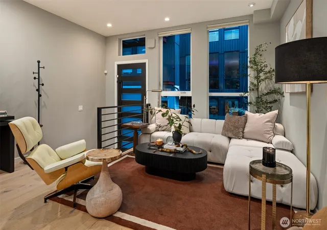 Photo 4 of Townhouse for sale at 1717 20th Avenue, Seattle, WA 98122 | MLS# NWM2591208 | Listing updated on 2026-10-12