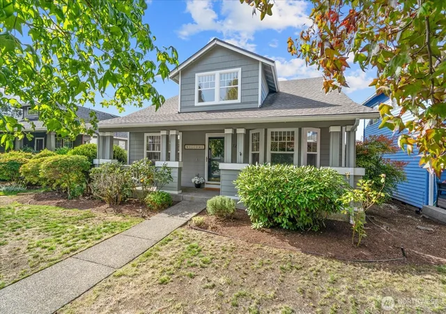 Single family home for sale at 1725 Palisade Blvd, Dupont, WA 98327 | MLS# NWM2591226