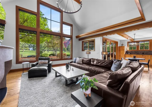 Photo 4 of Single family home for sale at 12733 Eagle Dr, Burlington, WA 98233 | MLS# NWM2591227 | Listing updated on 2026-10-09