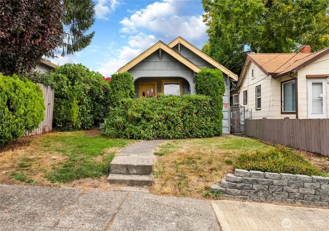 Photo 1 of Sale Pending at 1926 9th Street, Bremerton, WA 98337 | MLS# NWM2591241 | Listing updated on 2026-10-16
