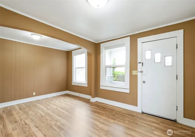 Photo 4 of Sale Pending at 1926 9th Street, Bremerton, WA 98337 | MLS# NWM2591241 | Listing updated on 2026-10-16