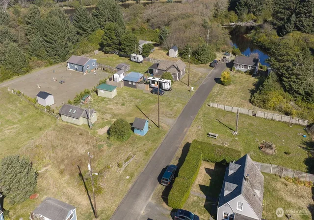 Photo 3 of Single family home for sale at 51 5th Street, Moclips, WA 98562 | MLS# NWM2591250 | Listing updated on 2026-10-08