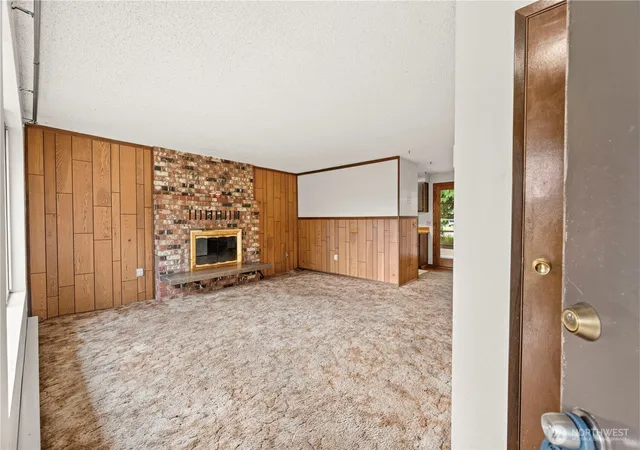 Photo 4 of Single family home for sale at 6900 19th Drive NE, Tulalip, WA 98271 | MLS# NWM2591275 | Listing updated on 2026-10-10