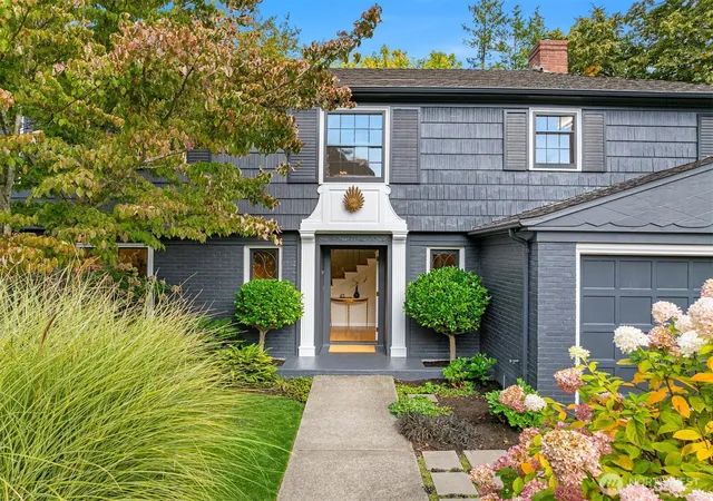 Photo 1 of Single family home for sale at 1512 Arboretum Pl E, Seattle, WA 98112 | MLS# NWM2591280 | Listing updated on 2026-10-12