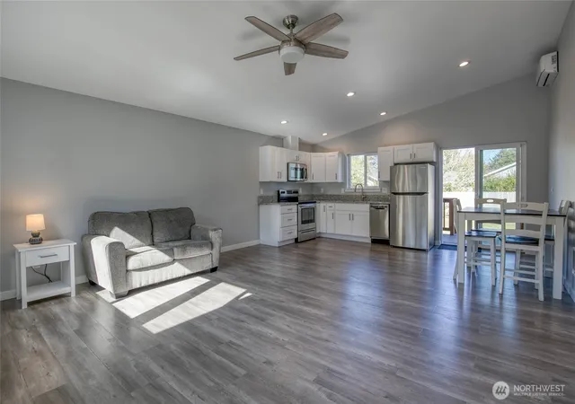 Photo 3 of Single family home for sale at 164 N Oar Loop NW, Ocean Shores, WA 98569 | MLS# NWM2591283 | Listing updated on 2026-10-08