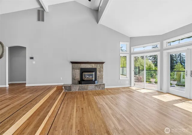 Photo 3 of Single family home for sale at 16 Little Cape Horn Rd, Cathlamet, WA 98612 | MLS# NWM2591295 | Listing updated on 2026-10-11