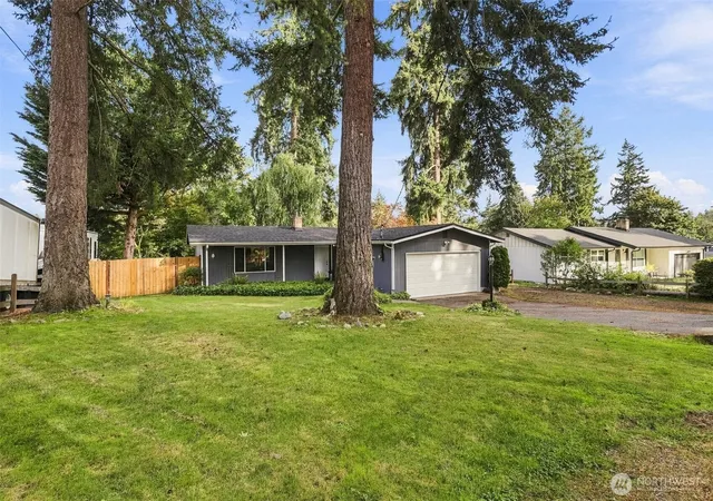 Single family home for sale at 12501 80th Avenue E, Puyallup, WA 98373 | MLS# NWM2591298
