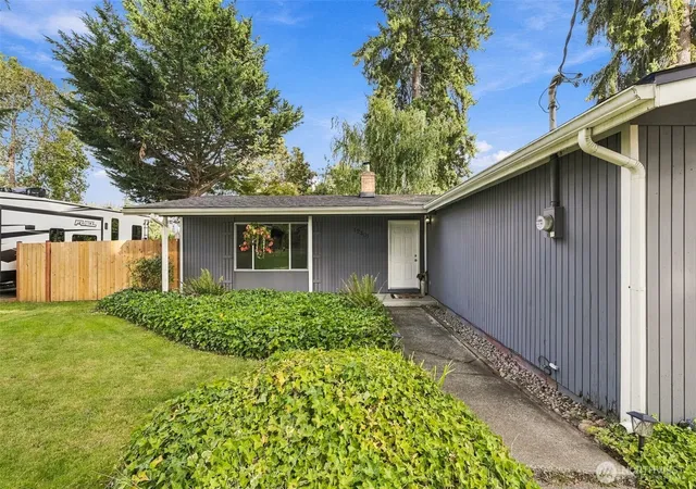Photo 1 of Single family home for sale at 12501 80th Avenue E, Puyallup, WA 98373 | MLS# NWM2591298 | Listing updated on 2026-10-07
